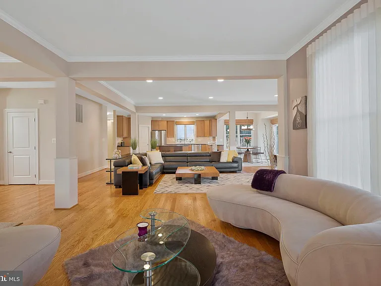 5922 Chesterbrook Rd — Photo 20