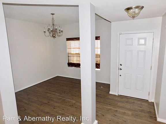 4th image of 4055 Eagle Dr