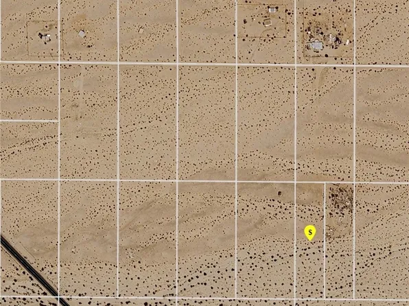 101 Sandale Rd, Twentynine Palms, CA 92277