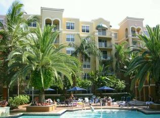 E Country Club Dr, Aventura, FL 33180
