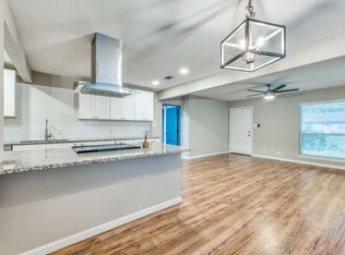 806 Marshalldell Ave, Dallas, TX 75211