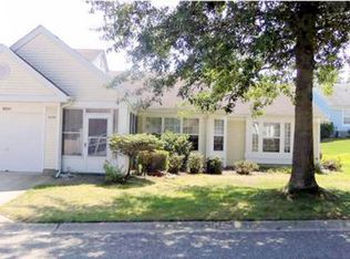 1239A Thornbury Ln, Manchester, NJ 08759