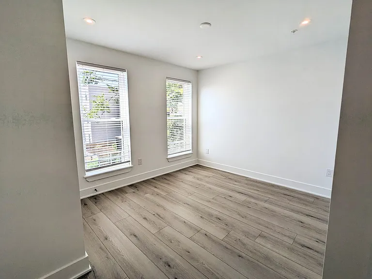 1644 N 26th St #2 — Photo 11
