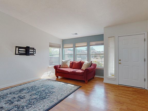3rd image of 11809 Canyonlands Pl SE