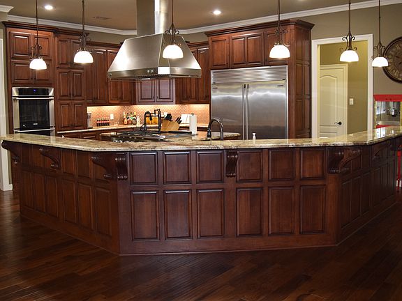 3rd image of 2413 Hunters Chase Ct
