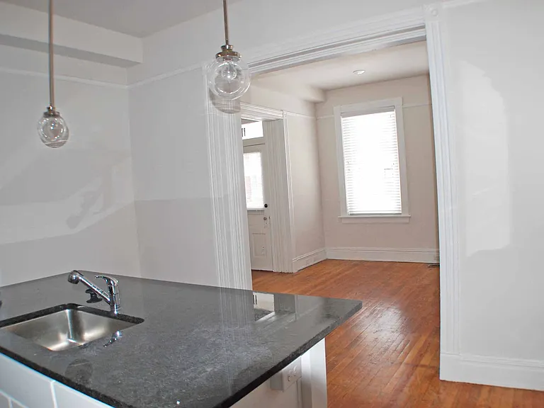 11-19 S Allen Ave #2018-2022-& — Photo 22