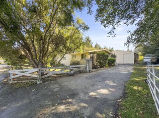 2045 State St, Crescent City, CA 95531