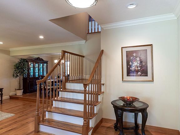 5th image of 5854 Antigua Dr