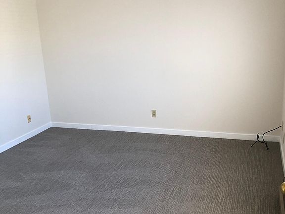 5th image of 1725 Clay St #7
