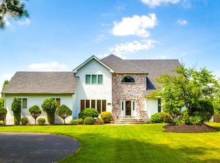 505 Walton Ave, Mount Laurel, NJ 08054