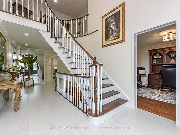 5th image of 1338 Chalfield Dr