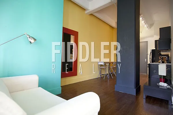 Rented by Fiddler Realty | media 23