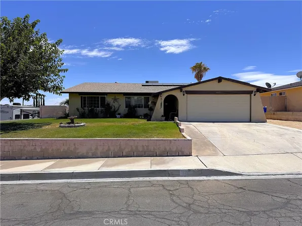 811 Mescal Dr, Barstow, CA 92311