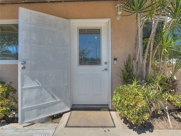 5th image of 12127 Cedarvale St