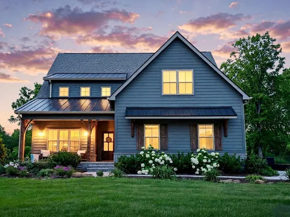 1924 Corral Rd, Signal Mountain, TN 37377