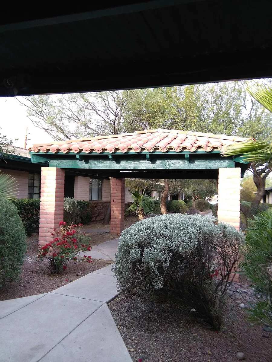 Building Photo - 930 N 7th Ave #B