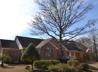 703 Oystercatcher Dr, Hampstead, NC 28443