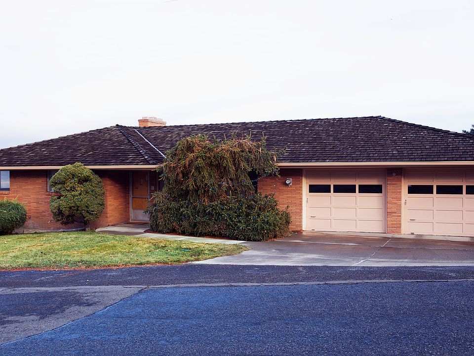 1st image of 409 Hillcrest Dr