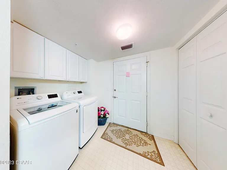 1 John Anderson Dr #Penthouse 7 — Photo 61