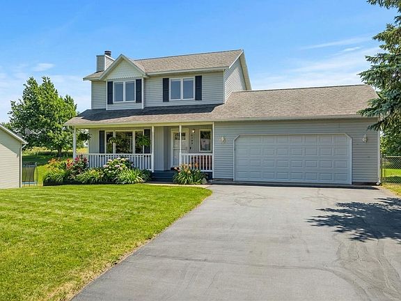 2nd image of 6109 Dover Ln