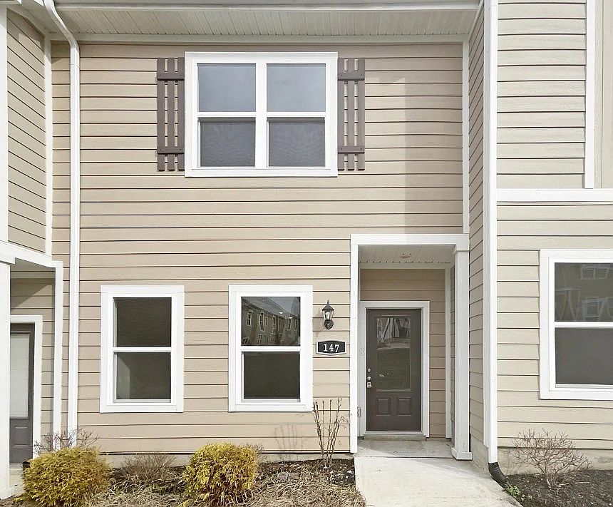 1st image of 147 Ofner Dr #1