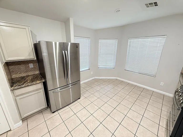 3109 Morning Whisper Dr — Photo 4