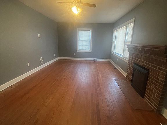 5th image of 2524 Beechwood Ln