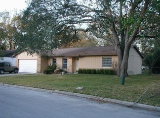 1300 SW 76th Dr, Gainesville, FL 32607