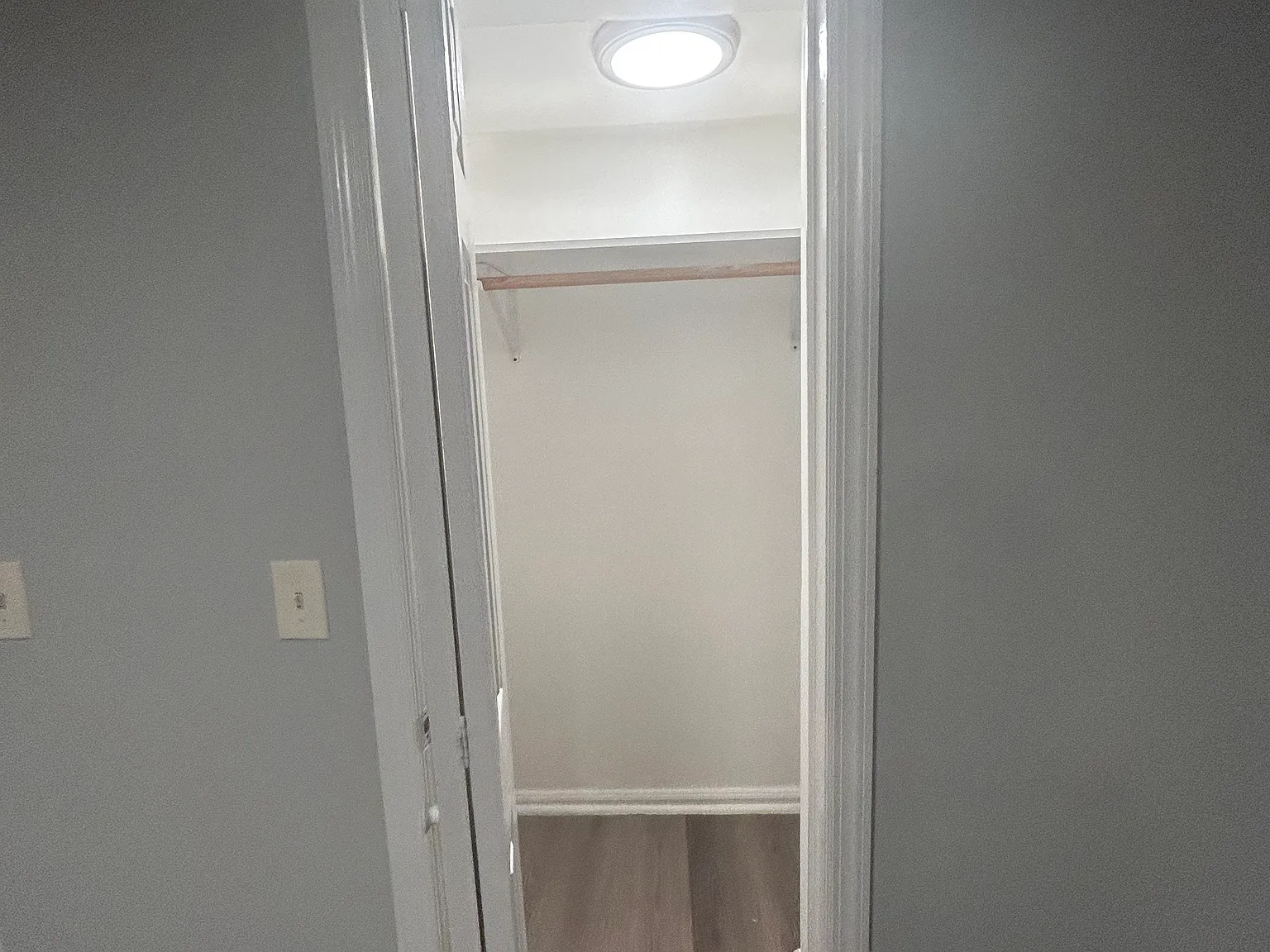 2 bed, $1,636 — Photo 4