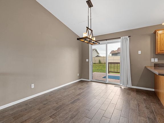 5th image of 723 Hanover Dr
