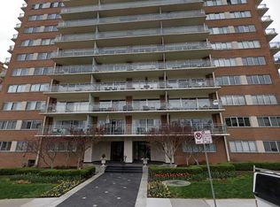 4740 Roanoke Pkwy APT 901, Kansas City, MO 64112