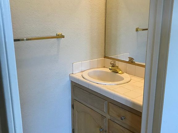 3rd image of 2601 S Baldwin Ave Unit 2