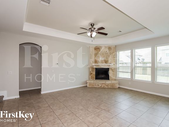 3rd image of 19819 Mulberry Pine Ln