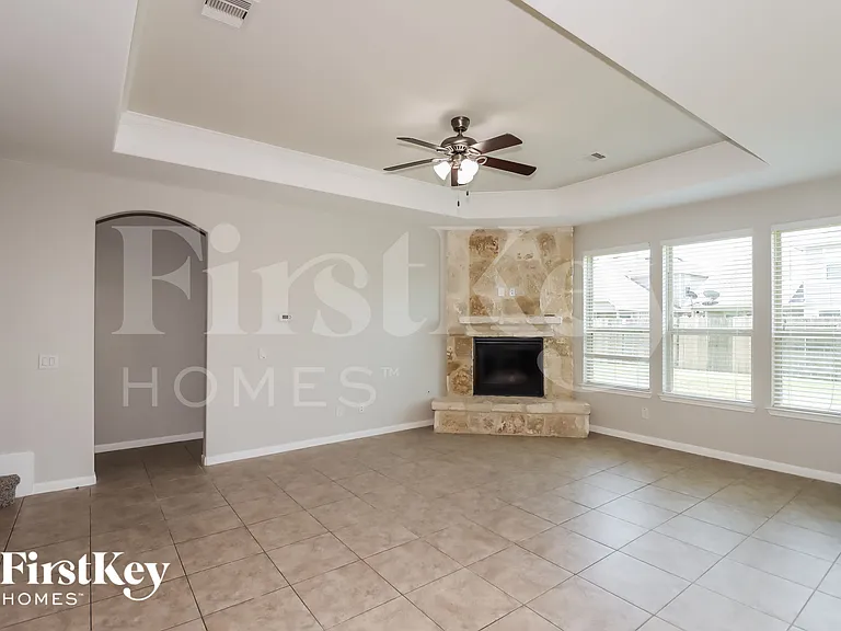 19819 Mulberry Pine Ln — Photo 3