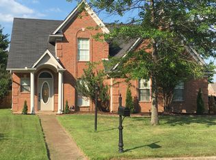 3172 Woodland Crest Dr, Lakeland, TN 38002