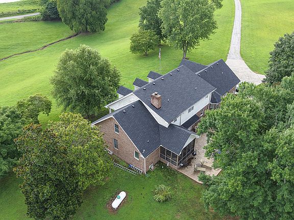 3rd image of 1015 Latti Reese Rd