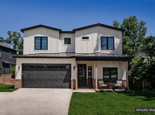 1442 NW Bella Vista Rd, Bentonville, AR 72712