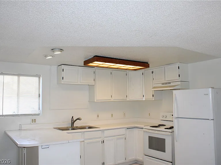 1212A Phillips Ave #A — Photo 21