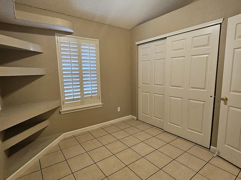 10272 Valle Del Mar Dr — Photo 6
