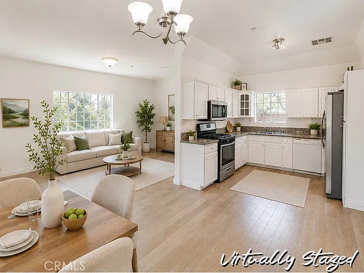 3207 Kenneth Dr — Photo 7