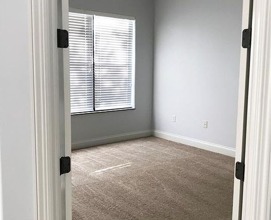 5th image of 1280 Verde Dr APT 1