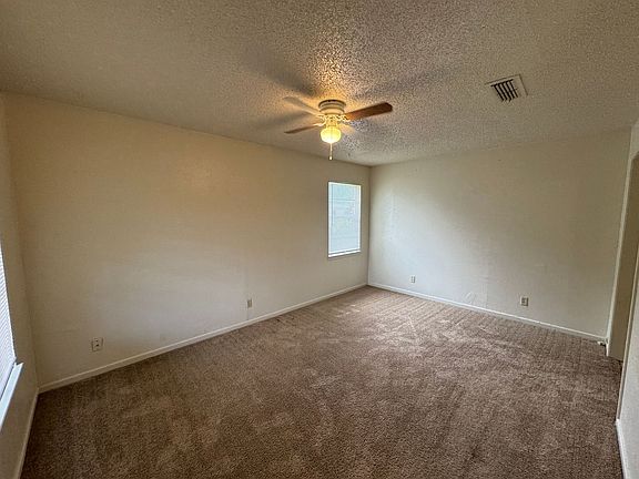 2nd image of 1409 Gardenia Ave
