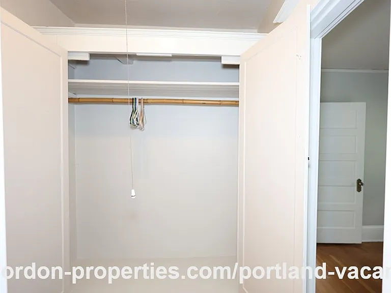 3815 SE 11th Ave — Photo 24