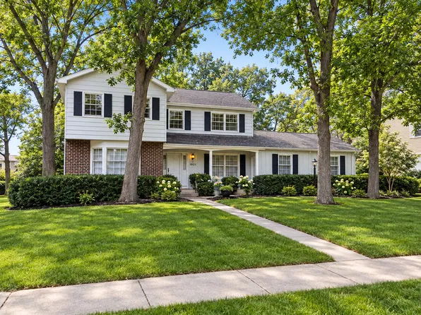 1021 Anne Rd, Naperville, IL 60540