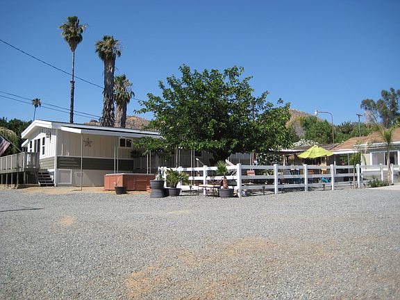 4th image of 33240 Honeydew Ln