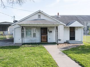 1922 W Scott St, Springfield, MO 65802