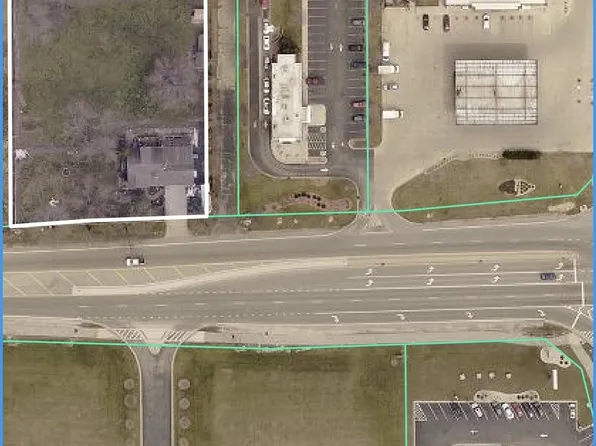 4564 E Rockton Rd, Roscoe, IL 61073