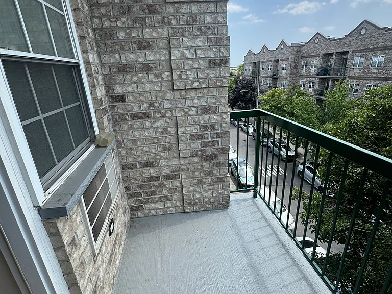 Doris St — Photo 13