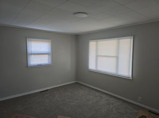 2321 S Pershing Dr, Muncie, IN 47302