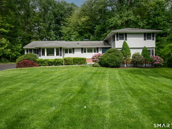 3 May Drive, Norwalk, CT 06850